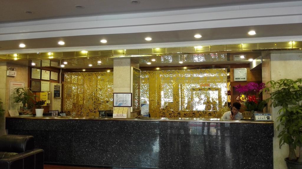 Zhenxing Hotel Sencsen Kültér fotó